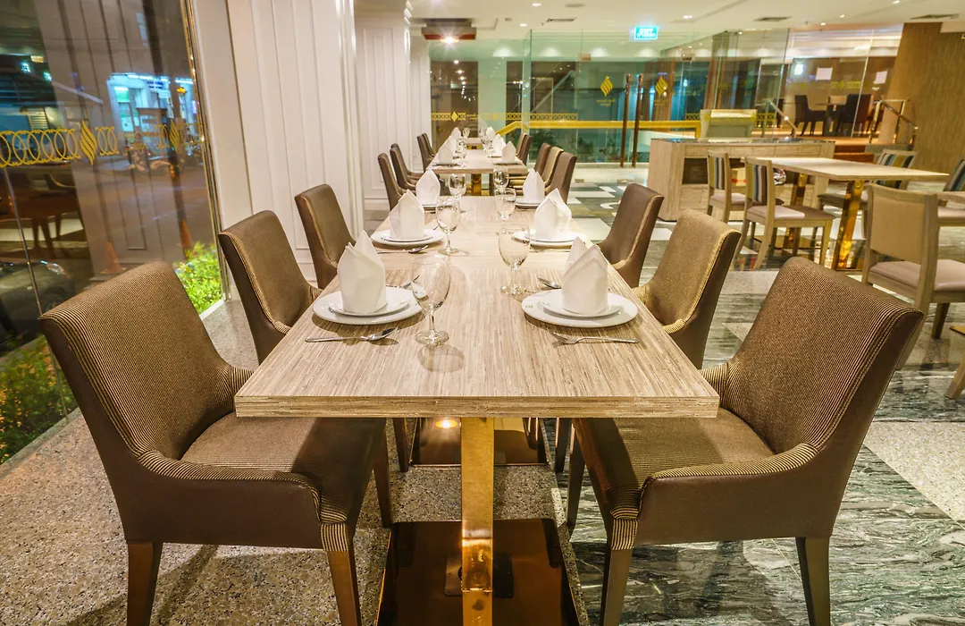New Season Square Hotel-1